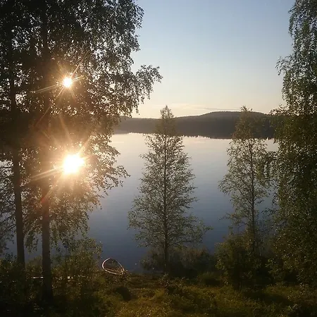 Aamuruskon Holiday *